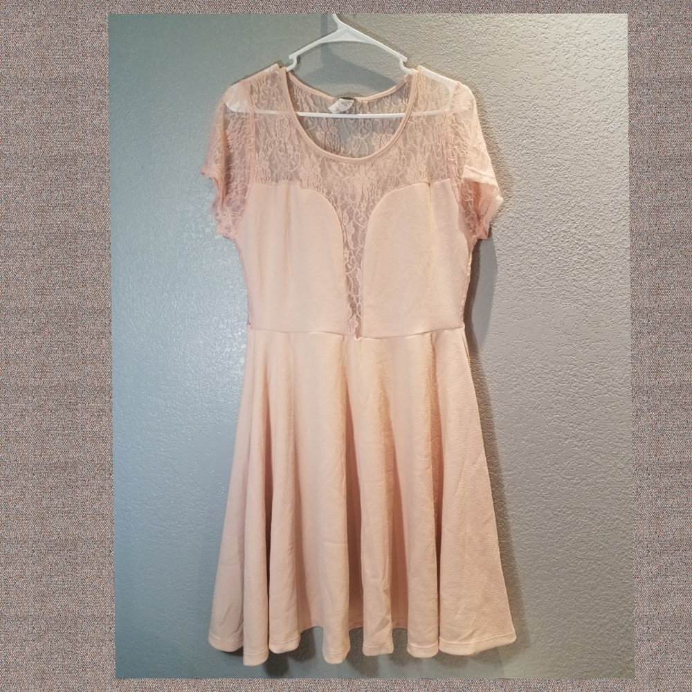▪Sold▪👚NEW DUSTY PINK PLUS SIZE DRESS👚 - Picture 2 of 7